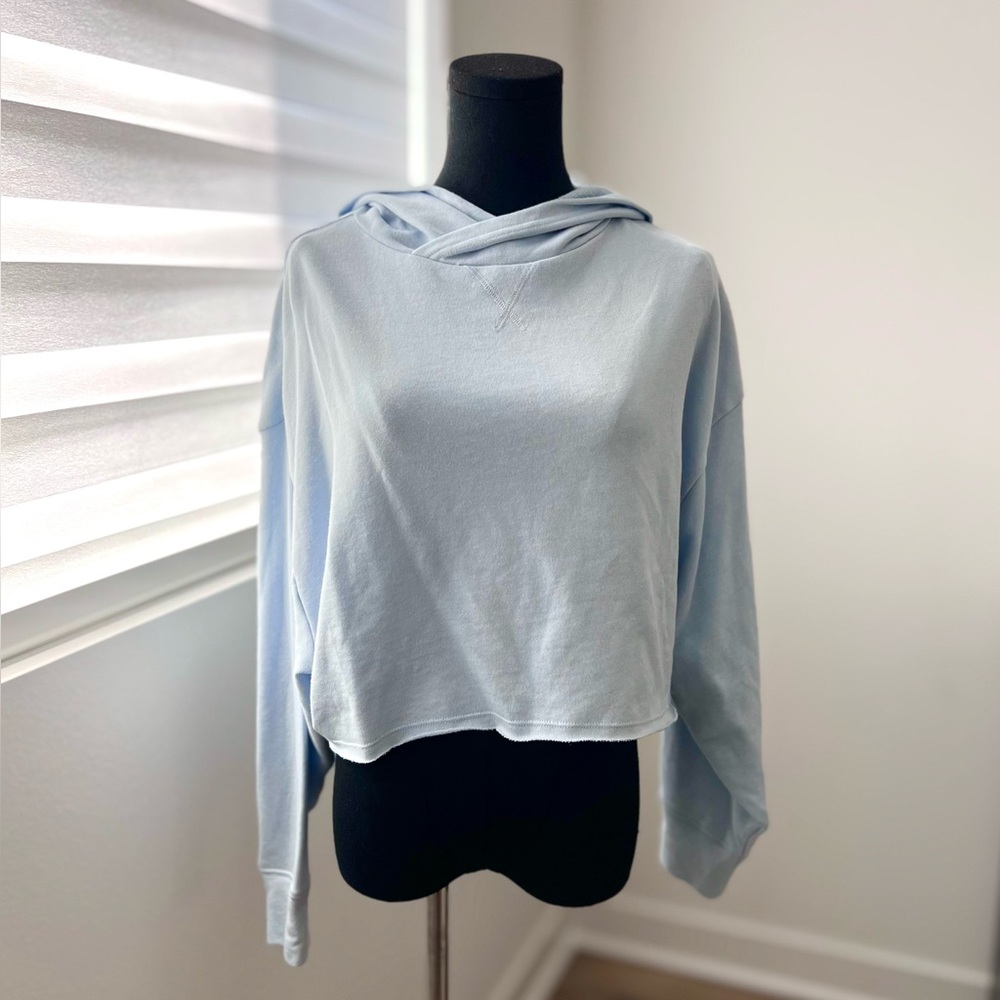 Fabletics Baby Blue Crop Hoodie Sweatshirt in Size XXS